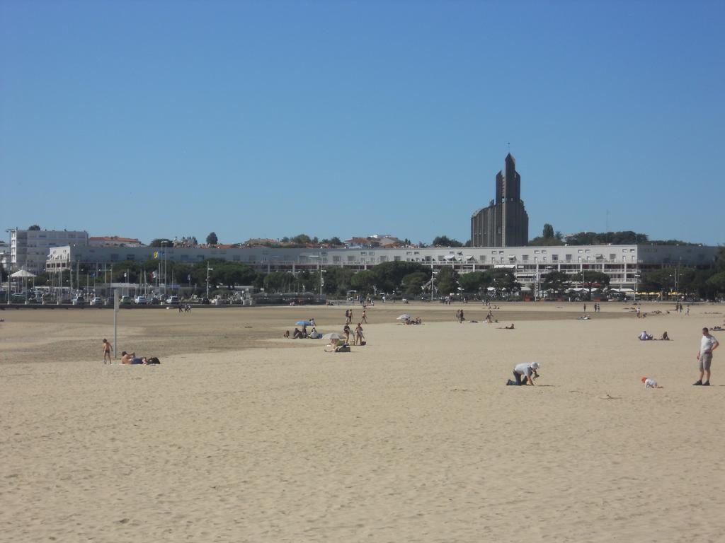 Brit Hotel Hermitage Royan Exterior foto