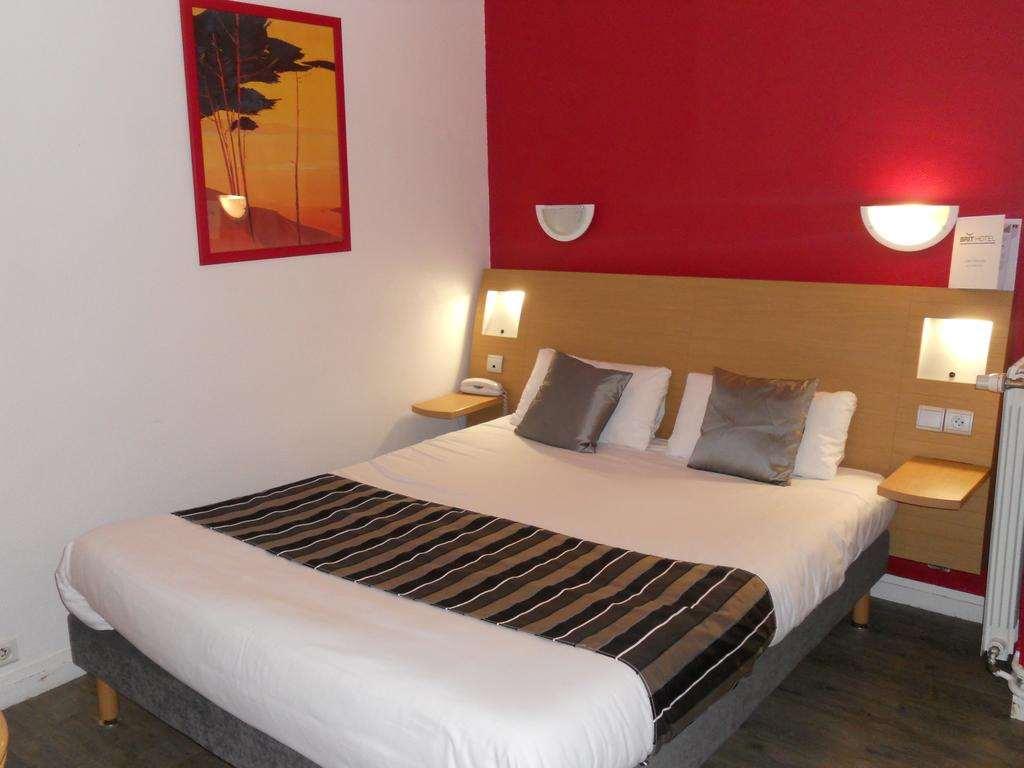 Brit Hotel Hermitage Royan Zimmer foto