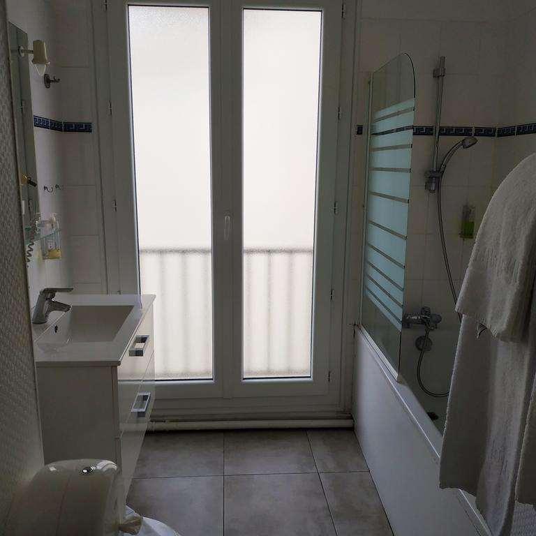 Brit Hotel Hermitage Royan Zimmer foto