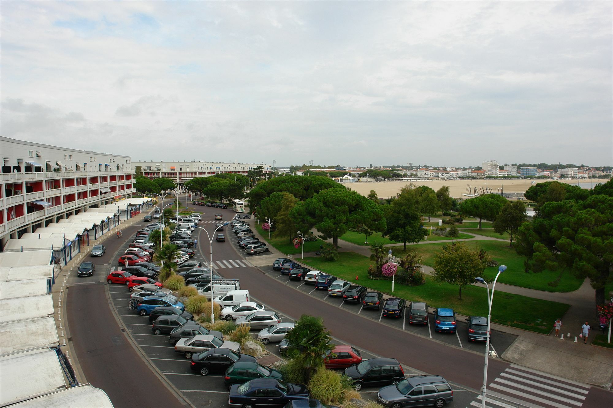 Brit Hotel Hermitage Royan Exterior foto