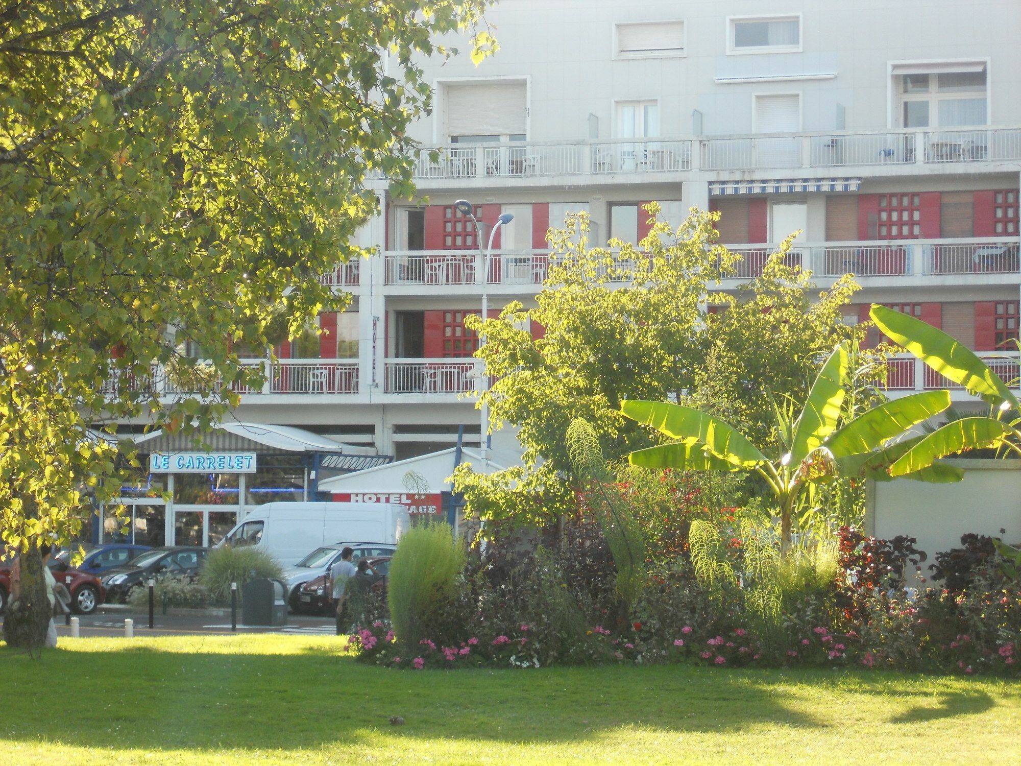 Brit Hotel Hermitage Royan Exterior foto